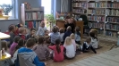 Przedszkolaki z Brzezia w brzeskiej bibliotece 2016_1