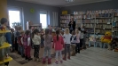 Przedszkolaki z Brzezia w brzeskiej bibliotece 2016_8