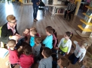 Przedszkolaki z Guźlina z wizytą w Bibliotece 2018_14